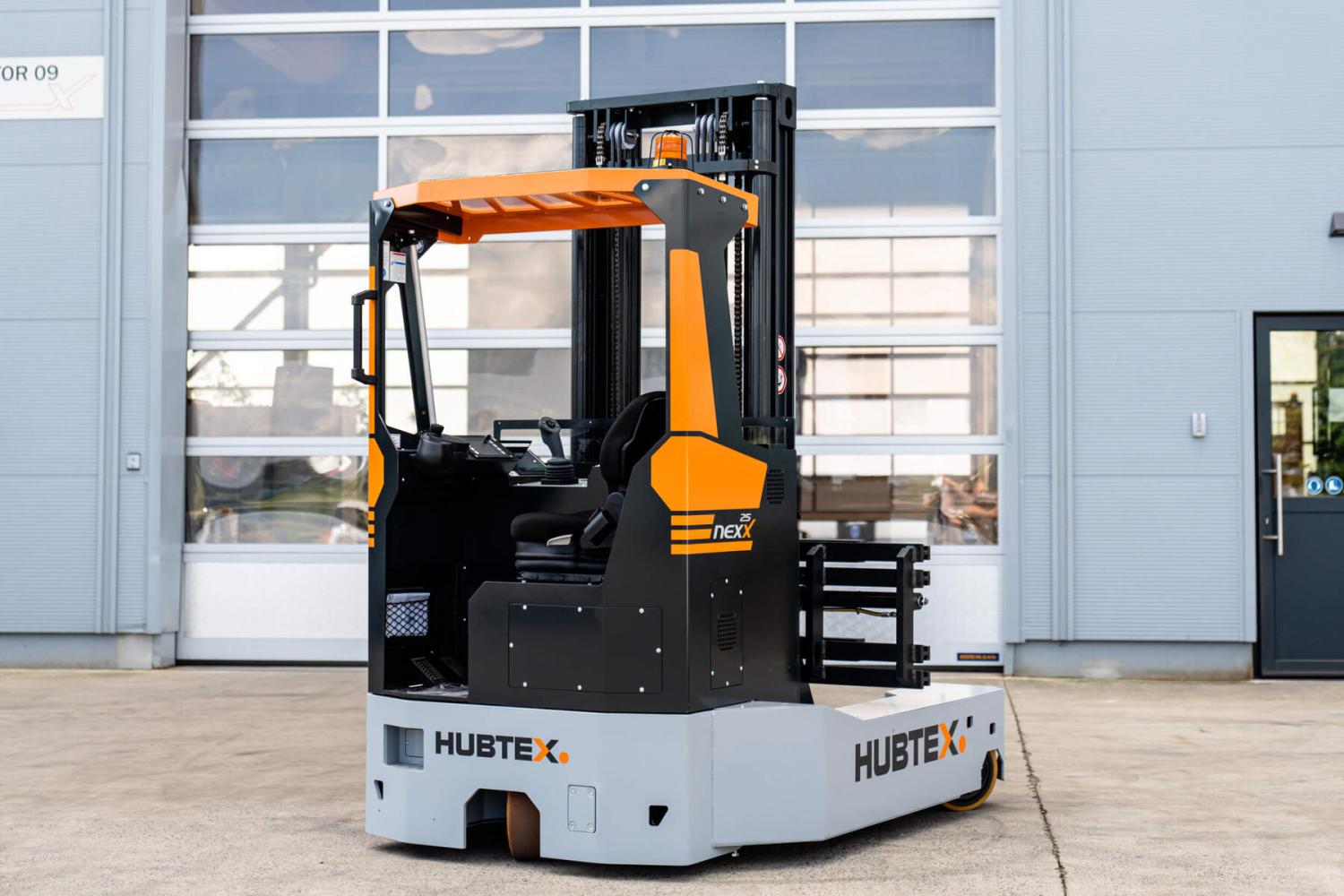 HUBTEX NexX 25 elektrische meerwegheftruck voor magazijnlogistiek